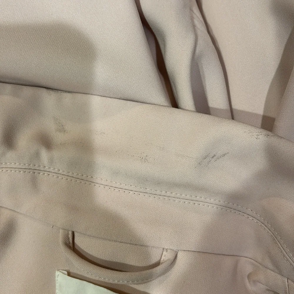 H&M Blazer in Soft Pink - Picture 5 of 6